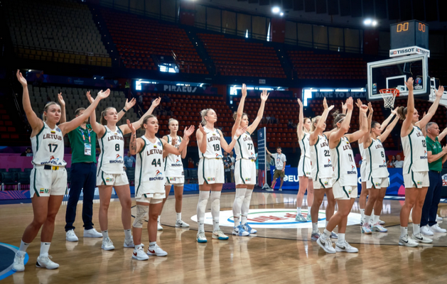Lietuvos krepšinio metai: moterų rinktinės renesansas ir pergalė prieš Europos čempiones