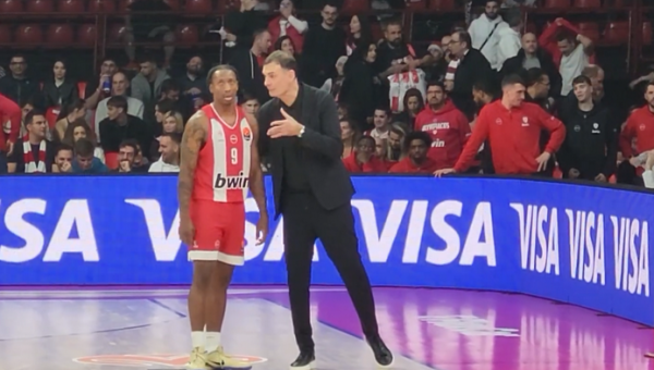 „Anadolu Efes“ gynėjų grandį papildė „Olympiacos“ nebereikalingas įžaidėjas