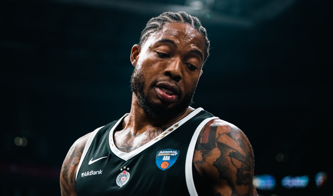 T. Jonesas taip pat pasirinko ne „Žalgirį“: karjerą tęs „Olympiacos“ ekipoje