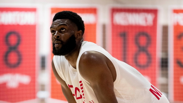 J. Nebo dar kartą iškrito iš rikiuotės