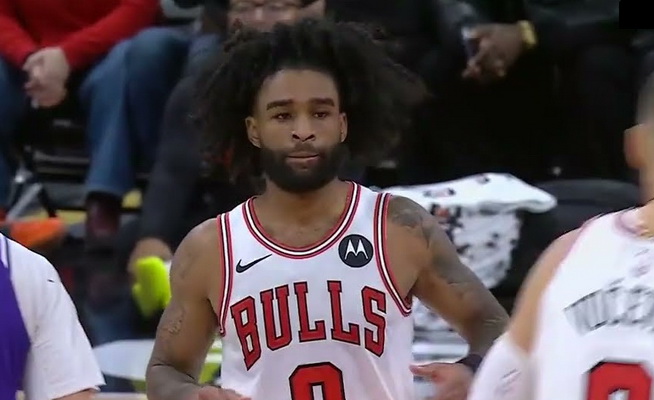 „Bulls“ išmainė C. White'ą