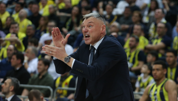 Čempionų charakteris: „Fenerbahče“ Paryžiuje panaikino 16 taškų deficitą