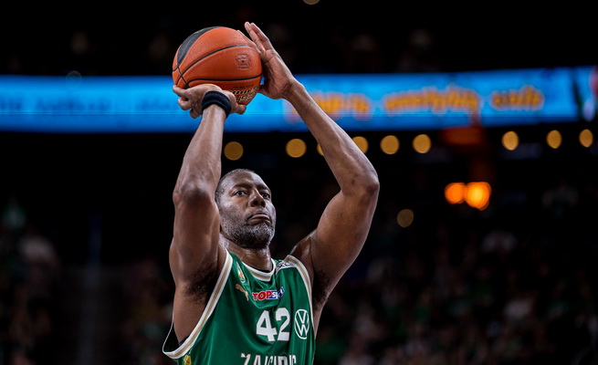 Aiški priežastis, kodėl „Žalgiris“ atsisakė minties pratęsti sutartį su B. Dunstonu