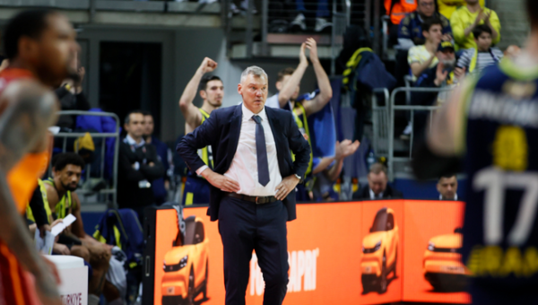 Š. Jasikevičiaus kariauna tik paskutinėmis sekundėmis palaužė „Ryto“ varžovus