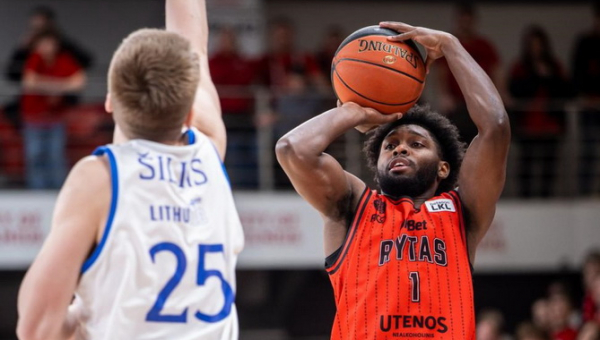 „Rytas“ laimėjo dramatišką ir emocijų kupiną kovą prieš „Neptūną“