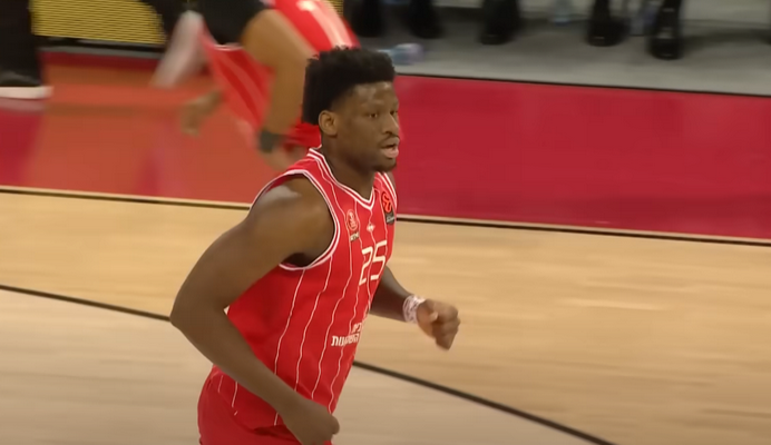 Kaune pralaimėjęs „Hapoel“ pyktį išliejo vietiniame fronte