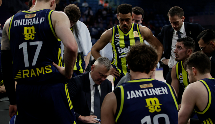 Š. Jasikevičiaus kariauna po atkaklios kovos žengė į taurės finalą