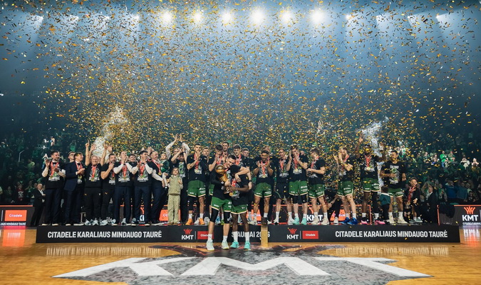 Anksti intrigą nužudęs „Žalgiris“ ir vėl karūnuotas KMT čempionu