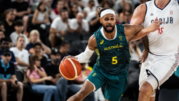 P. Millsas pirmą kartą rungtyniaus Europoje