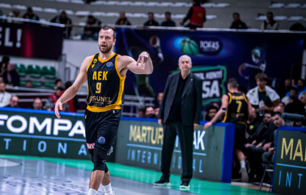 Skelbiama, ar AEK ekipos ateities planuose yra L. Lekavičius