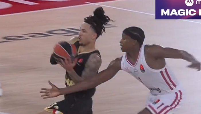 „Monaco“ lemiamu metimu parklupdė „Olympiacos“