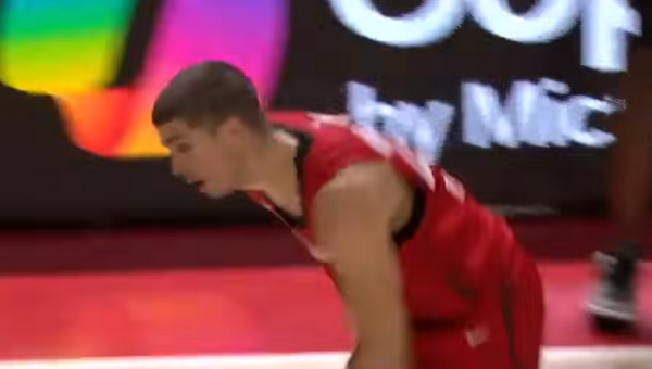 NBA neįsitvirtinęs serbas apsivilks „Crvena Zvezda“ marškinėlius