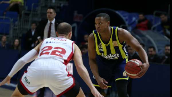 D. Hallas ir N. Melli gali palikti „Fenerbahče“