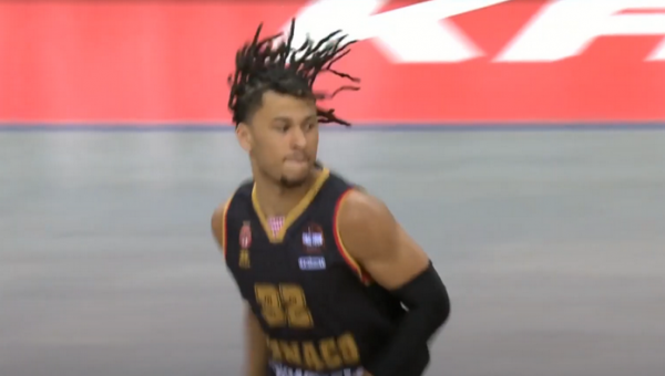 M. Strazelis domina „Emporio Armani“ 