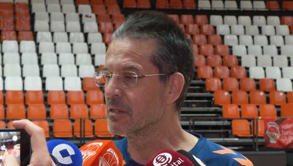 „Valencia“ pratęsė sutartį su treneriu