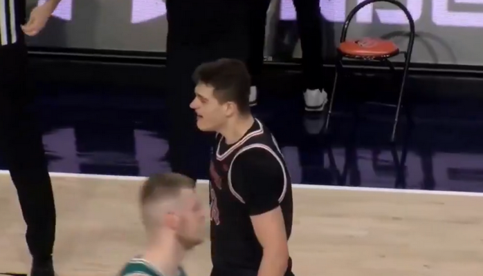 D. Butka nusprendė keisti universitetą