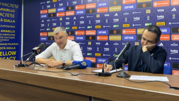 Š. Jasikevičius kirto žurnalistams: „Jūs esate labai drąsus, nes „Fenerbahče“ pralaimėjo“