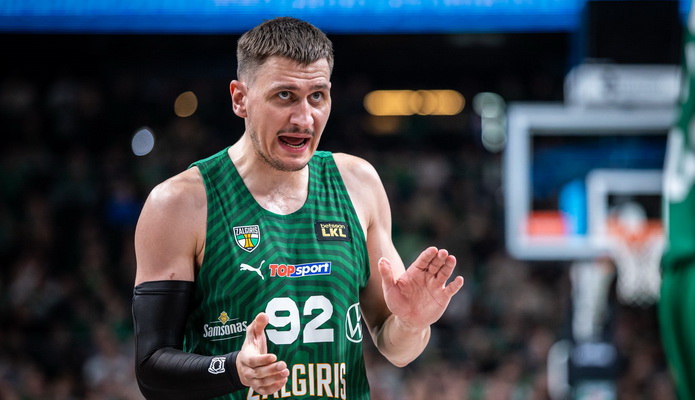 Sukluskite: E. Ulanovas per du sezonus iš „Žalgirio“ gaus virš milijono eurų