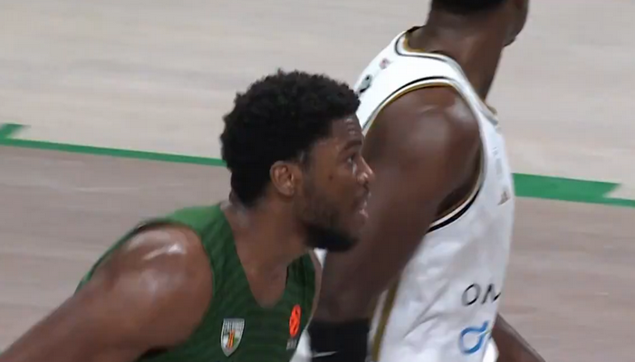 „Žalgiriui“ nepavyko Kaune nugalėti „Dubai“ komandos