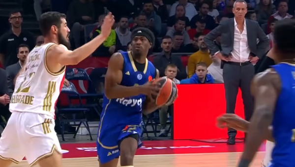 J. Clarkas praleis Eurolygos rungtynes su „Hapoel“