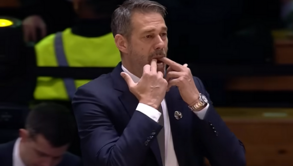 Šokas Dubajuje: atleistas treneris J. Golemacas