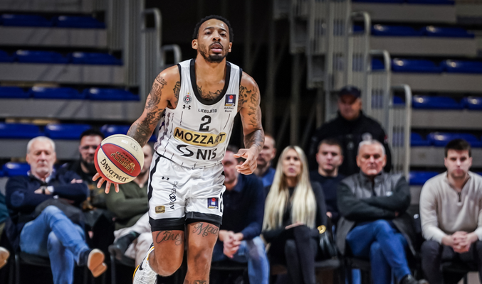 C. Jonesas į „Žalgirį“ nesikels: gynėjas lieka „Partizan“ ekipoje