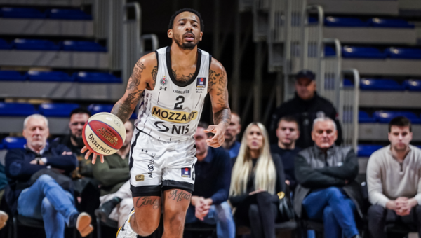 C. Jonesas į „Žalgirį“ nesikels: gynėjas lieka „Partizan“ ekipoje