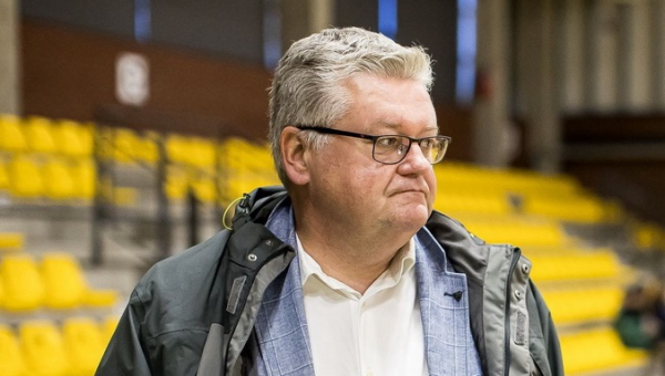 V. Čeponis: „Amžius daro savo - praplikau ir numečiau 30 kg“