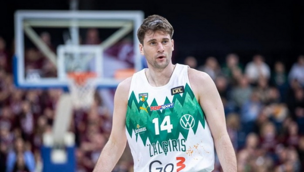 D. Sleva – apie Paryžiuje sutiktą S. Francisco ir lietuvišką kavą (VIDEO)