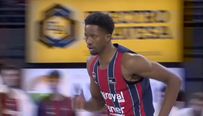 „Žalgiris“ taikosi į NBA rungtyniavusį priekinės linijos žaidėją