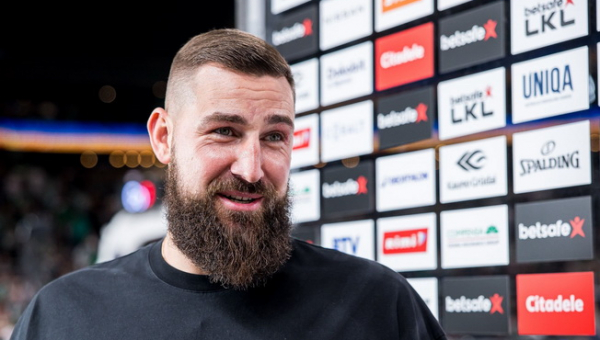 Ne tik „Žalgiris“: J. Valančiūnas sudomino kelis Eurolygos klubus