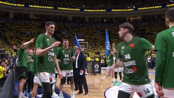 „Žalgirio“ fanai: „Žalgiris“ parodė, kad kautis su „Fenerbahče“ įmanoma“