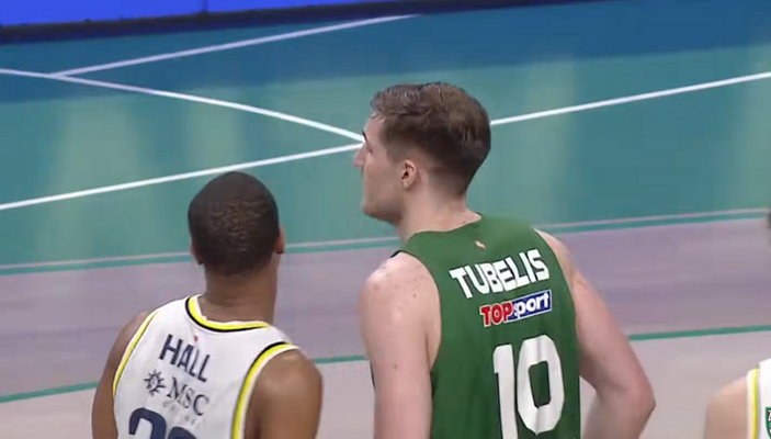 Išvyskite: įspūdingiausi trečiųjų Eurolygos ketvirtfinalio rungtynių epizodai (VIDEO)