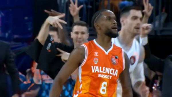 „Hapoel“ tikisi persivilioti „Valencia“ lyderį
