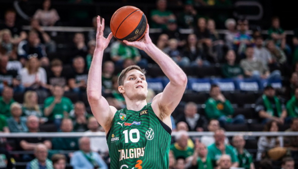 Oficialu: „Žalgiris“ pratęsė sutartį su Ą. Tubeliu