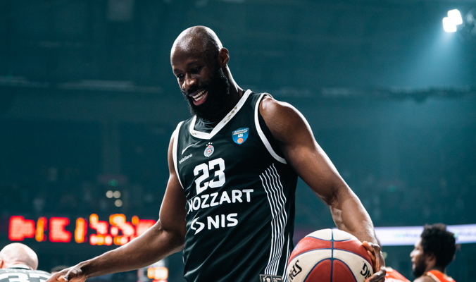 „Partizan“ išsaugojo vidurio puolėją