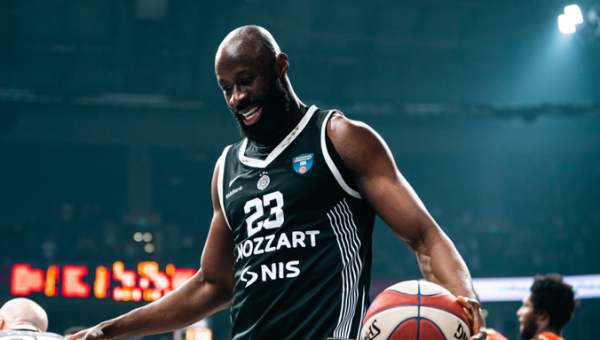 „Partizan“ išsaugojo vidurio puolėją
