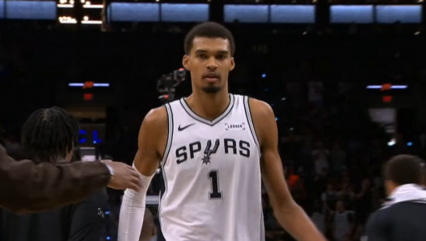 Legendinis Shaqas davė patarimą „Spurs“ žvaigždei V. Wembanyamai