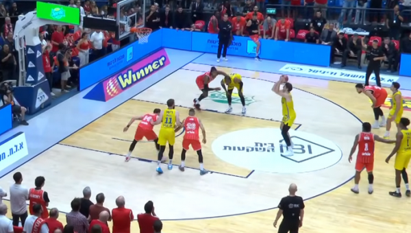 „Maccabi“ finale ir vėl įveikė „Hapoel“ komandą