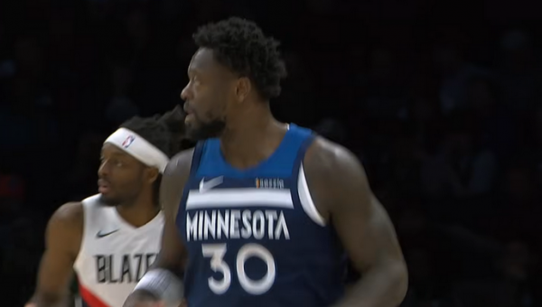 NBA mainai: J. Randle'as keliasi į „Nets“, N. Claxtonas – į „Bulls“