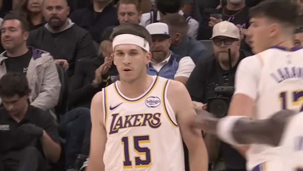 A. Reavesas su „Lakers“ sudarys įspūdingą kontraktą