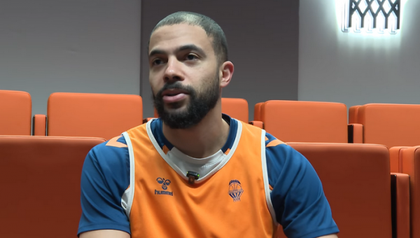„Valencia“ gretas palikęs D. Thompsonas kelsis į Italiją