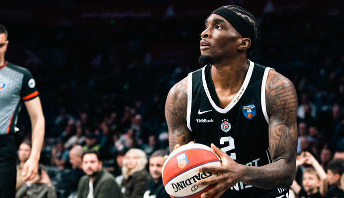 „Partizan“ nutraukė kontraktą su Sh. Miltonu