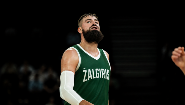 „Žalgiris“ sudrebino rinką: sudaryta sutartis su J. Valančiūnu