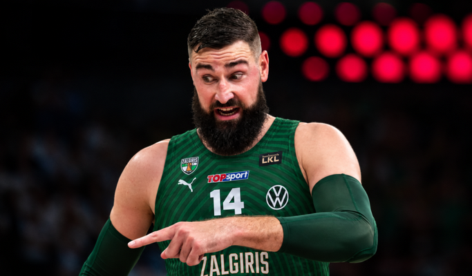 Neįtikėtina: „Panathinaikos“ paviešino, kokį įspūdingą pasiūlymą atmetė J. Valančiūnas