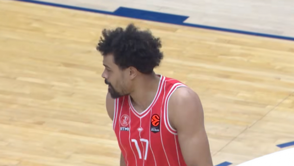 Oficialu: „Anadolu Efes“ gretose - C. Malcomas