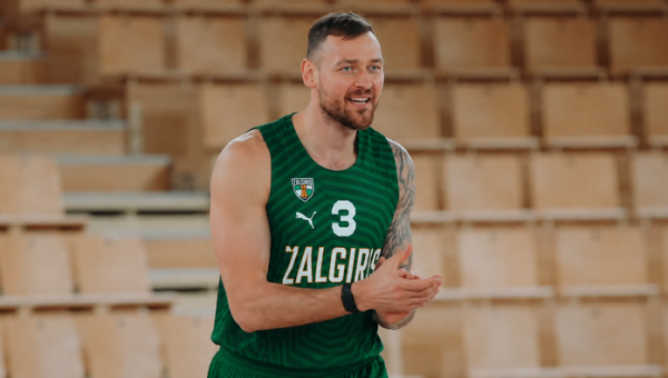 „Žalgiris“ turi žinią dėl D. Motiejūno: aišku, ar aukštaūgis žais „Žalgiryje“