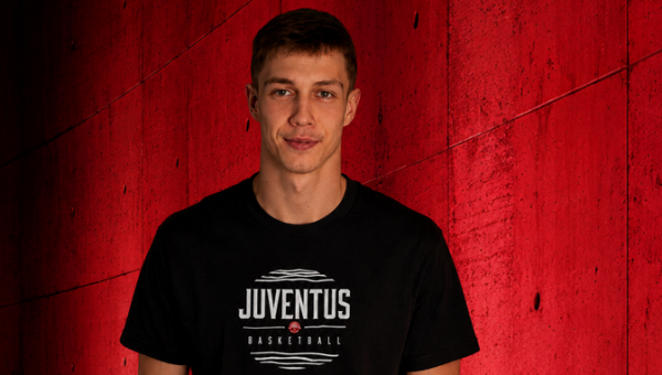 „Juventus“ gretose – permainos: Išvyksta T. Didžgalvis, jį keičia N. Juršys