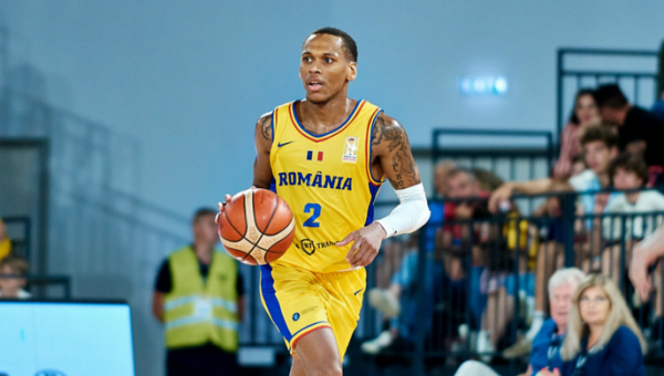 „Anadolu Efes“ įsigijo vieną rezultatyviausių Europos taurės žaidėjų D. Russellą