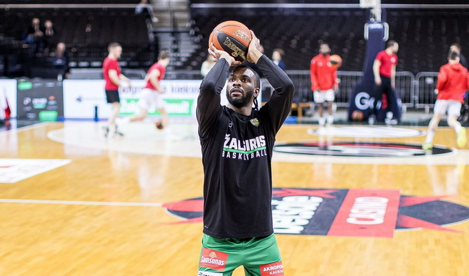Ekspertas atskleidė, kaip „Žalgiris“ turėtų pasielgti su K. Evansu